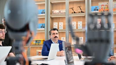 Bursa’da Yıldırım Belediyesi Yapay Zeka ve Teknoloji Merkezi, gençlerin dijital