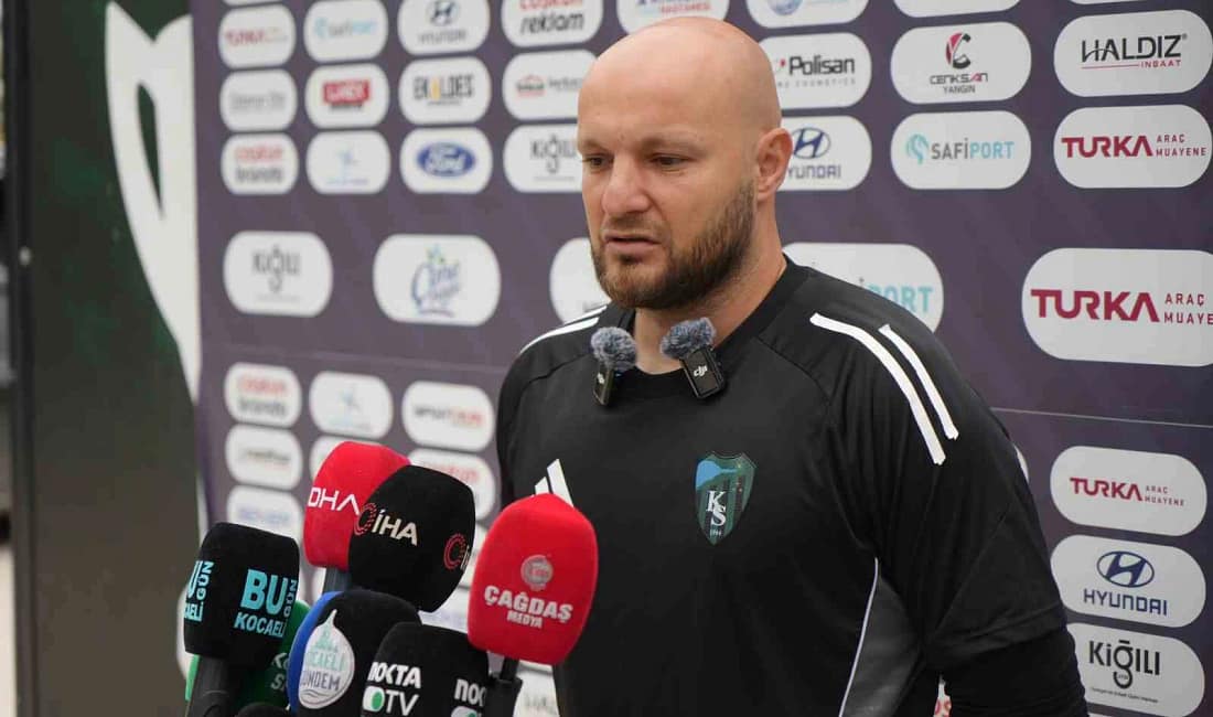 Kocaelispor’da Gökhan Değirmenci ile yollar ayrıldı Kocaelispor, sözleşmesi sona eren ve 4 sezon yeşil-siyahlı formayı giyen