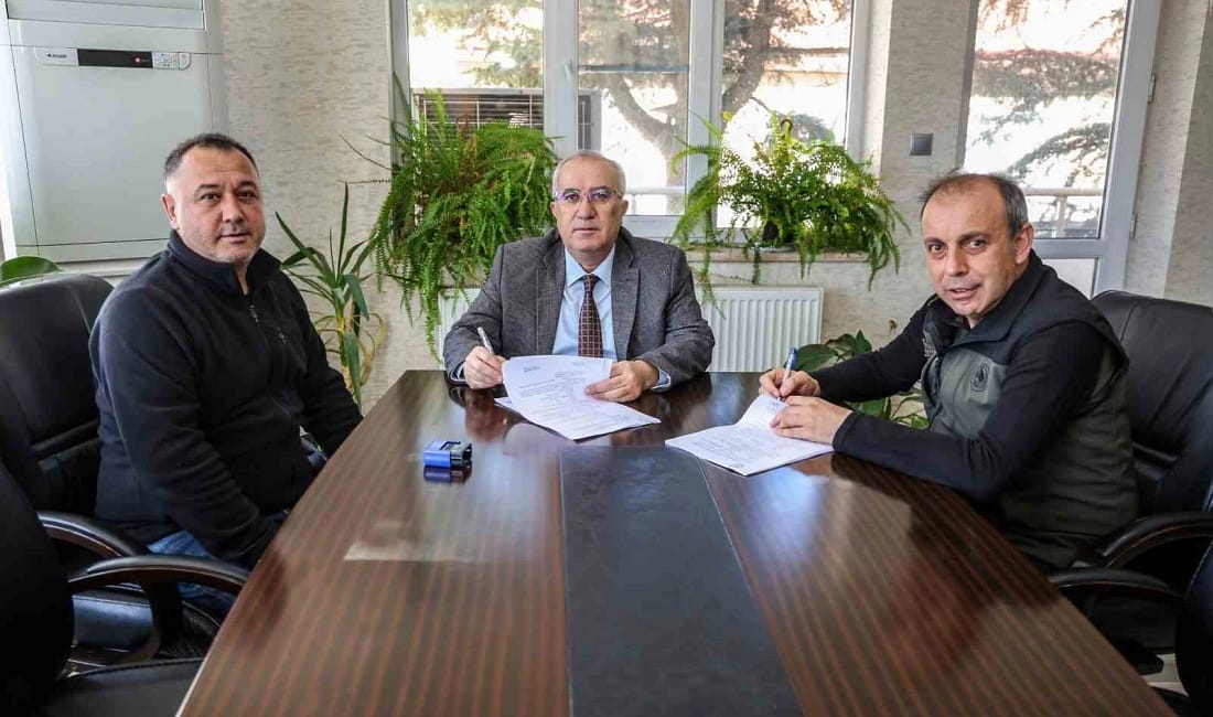 Çameli’de Taş Konaklar Orman Parkı belediyeye kiralandı Çameli Belediyesi ile Orman İşletme Müdürlüğü arasında imzalanan protokolle Taş