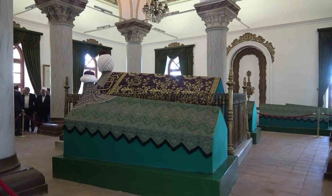 Sultan 1. Murad Hüdavendigar Han dualarla anıldı Osmanlı Devleti’nin üçüncü padişahı Sultan 1. Murad Hüdavendigar Han, şehadetinin