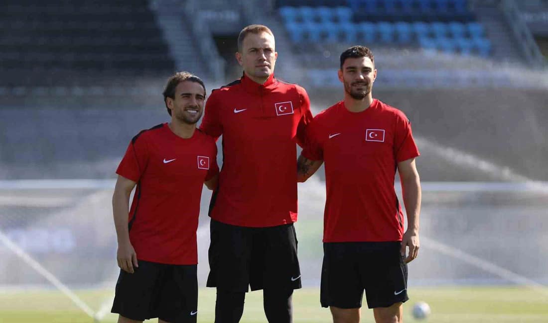 Kaan Ayhan: “Karakterimizle, cesur bir şekilde oynamamız lazım” A Milli Futbol Takımı’nın başarılı futbolcusu Kaan Ayhan, kaliteli bir