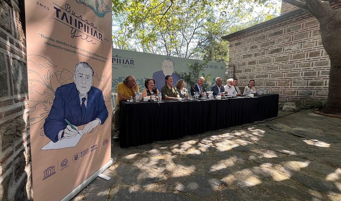 Bursa’da Tanpınar Yılı başladı Bursa Büyükşehir Belediyesi, 2025-2026 dönemini edebiyatın büyük ismi Ahmet Hamdi