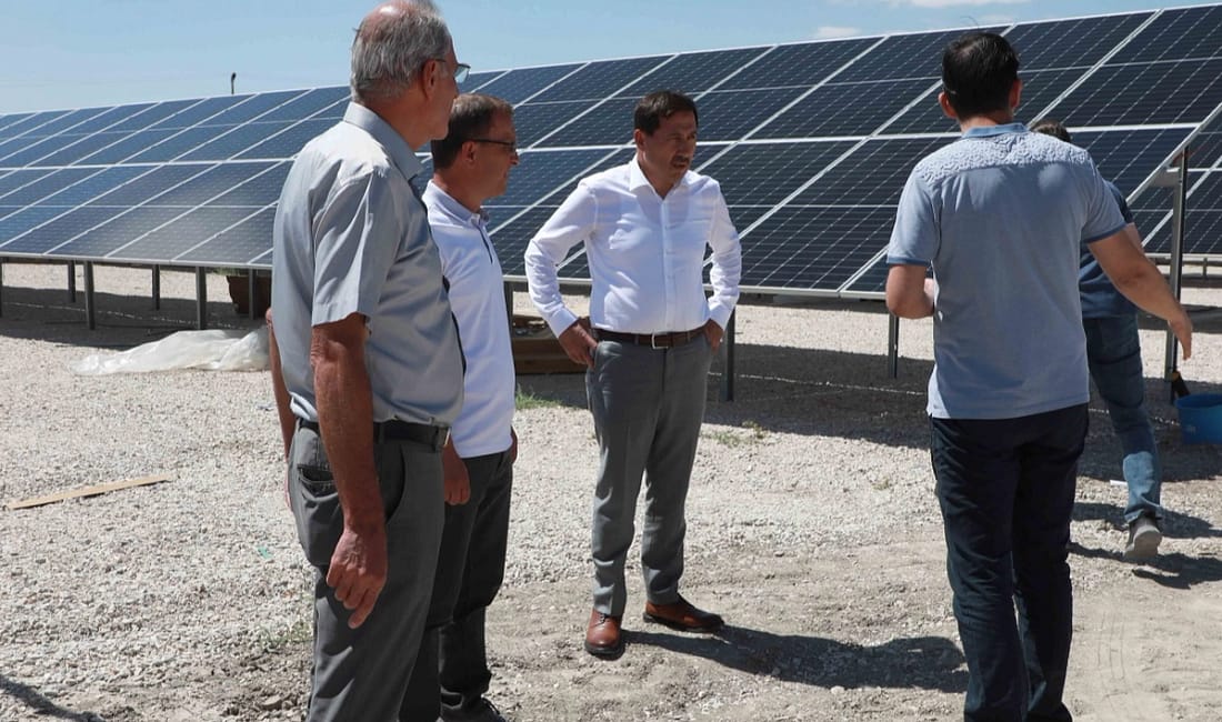 Konya Karatay’dan temiz enerjiye güçlü yatırım Konya Karatay Belediye Başkanı Hasan Kılca, İsmil Mahallesi’nde yapımı devam