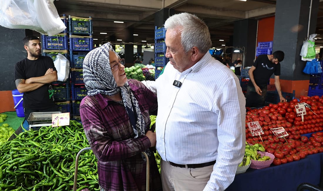 Başkan Özdemir, Talepleri Yerinde Dinledi Nilüfer Belediye Başkanı Şadi Özdemir, Fethiye Sosyal Yaşam Alanı’nda aşure