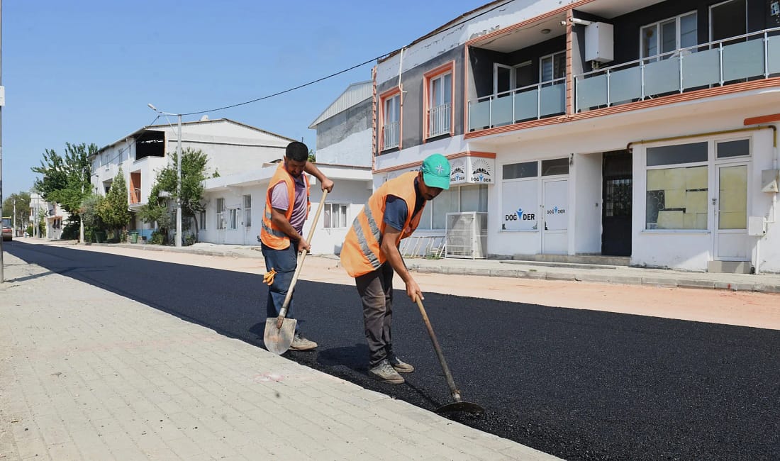 Osmangazi’de yollar baştan aşağı yenileniyor Osmangazi Belediyesi, ilçe genelinde başlattığı asfaltlama çalışmalarını hız kesmeden sürdürüyor.