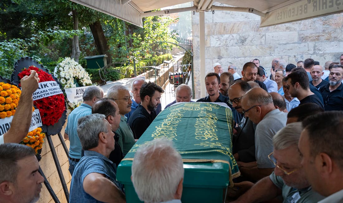 Mehmet Aydın son yolculuğuna uğurlandı Bursa Ticaret Borsası (Bursa TB) Meclis Başkanı ve Aytav Aydın