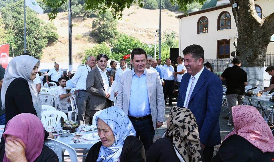 Osmangazi Belediyesi halkın nabzını tutuyor Osmangazi Belediye Başkanı Erkan Aydın, mahalle ziyaretleri kapsamında Mürseller Mahallesi