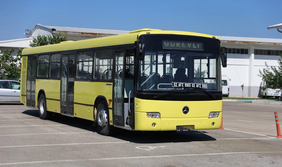 Bursa’dan Adıyaman’a dayanışma köprüsü Bursa Büyükşehir Belediyesi, deprem sonrası ulaşım ihtiyacı artan Adıyaman Belediyesi'ne