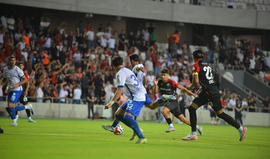 Bursa Yıldırımspor Karşıyaka’yı deplasmanda eledi Bursa Yıldırımspor, Türkiye Kupası 2. turunda deplasmanda Karşıyaka’yı Halil İbrahim