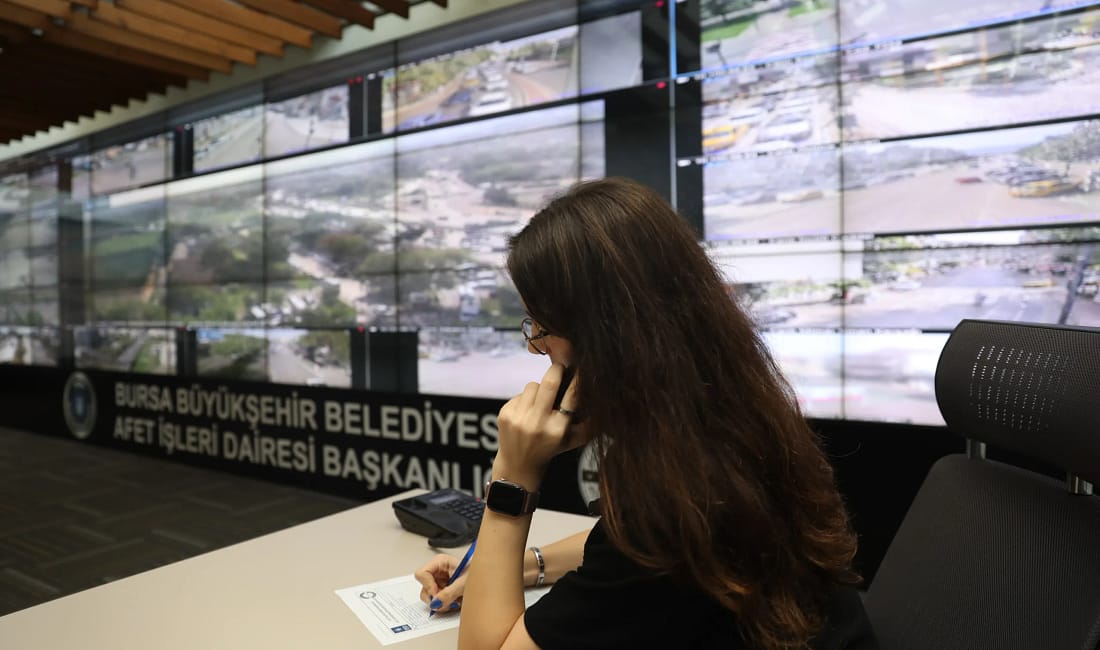 Bursa’da tüm ekipler sahada Bursa Büyükşehir Belediyesi, yeni eğitim-öğretim yılının ilk gününde herhangi bir