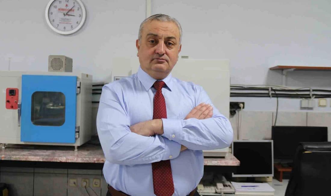 Prof. Dr. Karacasu: Eskişehir trafiği 5 yıl içinde 10 kat büyüyebilir ESOGÜ Öğretim Üyesi Prof. Dr. Murat Karacasu, Eskişehir’deki trafik sorununun