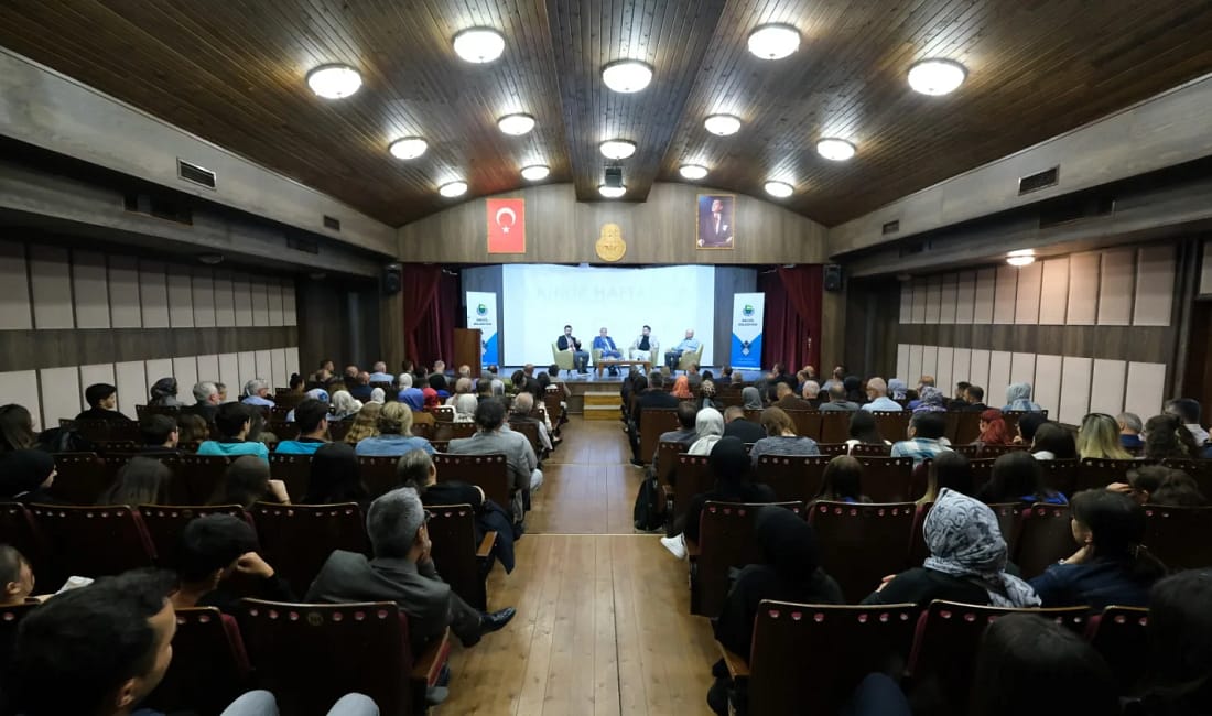 Ahilik kardeşliği İnegöl’de kutlandı Ahilik Haftası İnegöl’de İnegöl Belediyesi, Milli Eğitim Müdürlüğü ve Esnaf