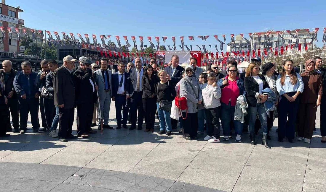 Aydın’da görme engelliler beyaz bastonun reçeteye alınmasını istedi Aydın Altı Nokta Körler Derneği, 15 Ekim Dünya Beyaz Baston
