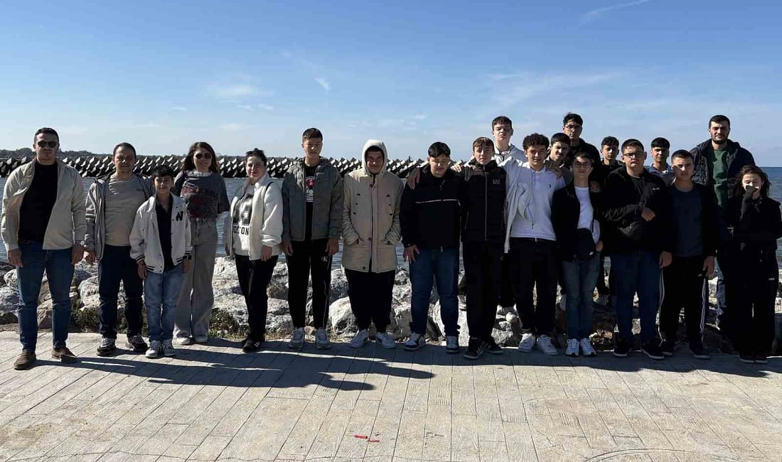 Sakarya Büyükşehir Belediyesi’nden öğrencilere kültür ve doğa gezisi Geyve Sinan Bey MTAL öğrencileri ve Sakarya Kitap Topluluğu, Sakarya