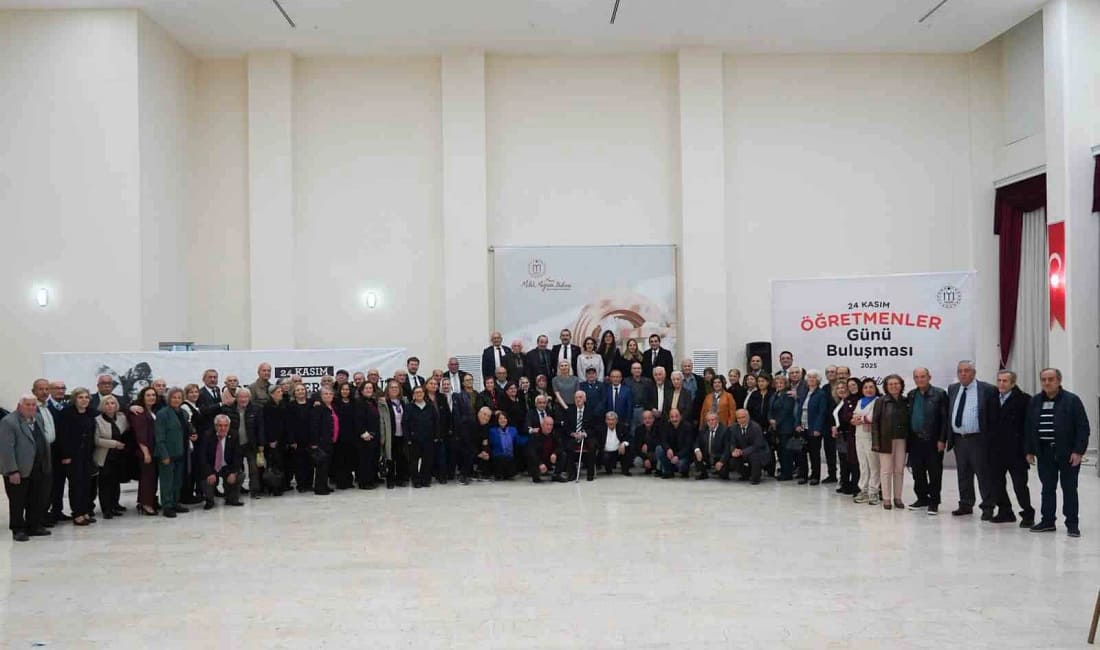 Başkan Subaşı öğretmenleriyle buluştu Bilecik Belediye Başkanı Melek Mızrak Subaşı, Şeyh Edebali Kültür ve