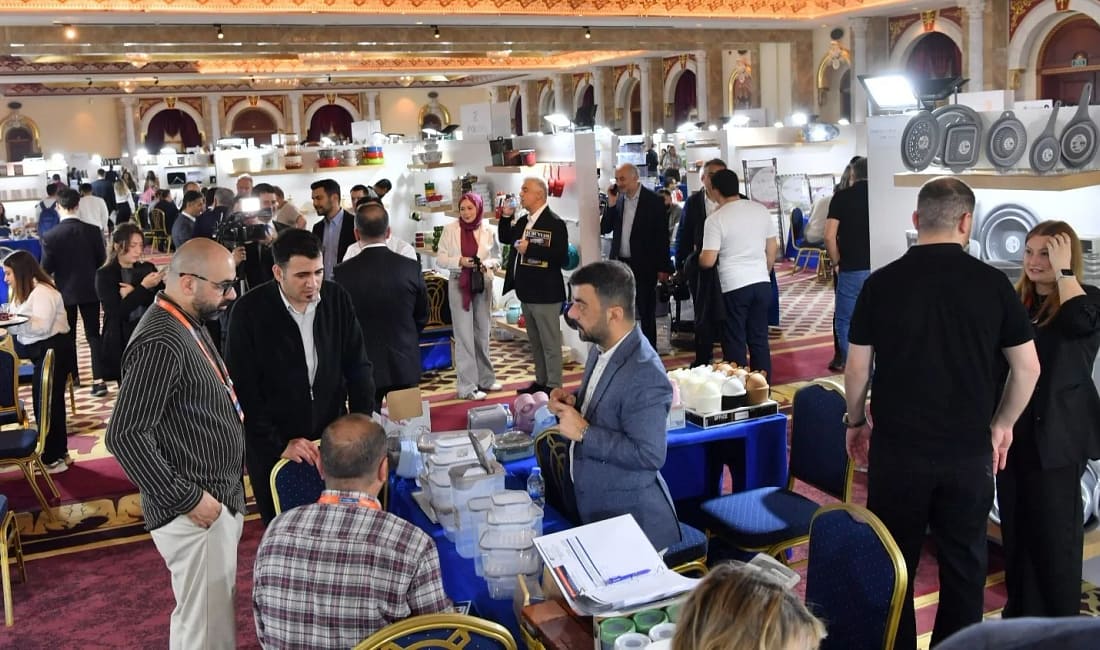 Ev ve mutfak eşyaları sektörü Antalya’da 53 ülkeyle buluştu Antalya’da düzenlenen 23. Uluslararası Ev Eşyaları Zirvesi’nde Türkiye’den 56 firma,