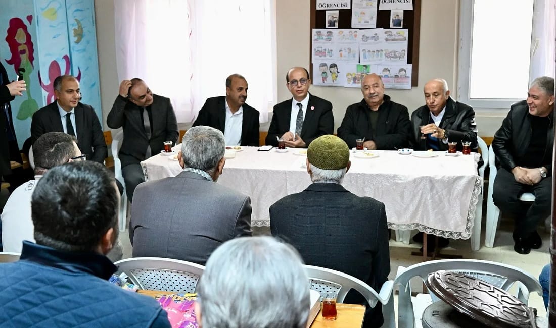 Yeşilyurt Belediyesi Mahmutlu Mahallesi’ndeki sözlerini bir bir hayata geçiriyor Yeşilyurt Belediyesi, Başkan İlhan Geçit’in aylar önce mahalle toplantısında verdiği