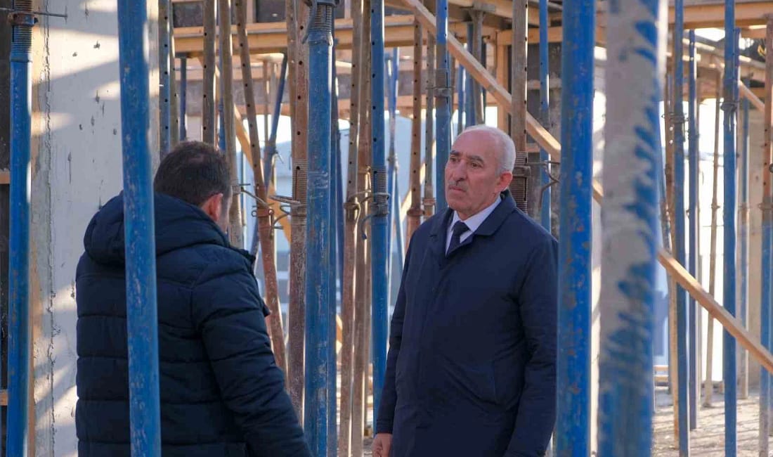 Kayseri esnaf birliğinin yeni hizmet binasında kaba inşaat sona yaklaştı KESOB Başkanı Şeyhi Odakır, 78 günde modern hizmet binasının büyük