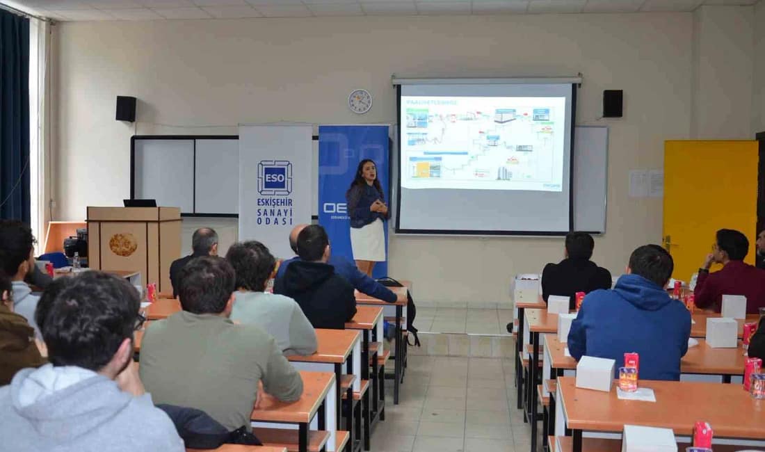 OEDAŞ ve ESO’dan üniversite öğrencilerine yeşil yakalı eğitimi OEDAŞ ile Eskişehir Sanayi Odası, elektrik-elektronik bölümü öğrencilerinin sürdürülebilirlik odaklı