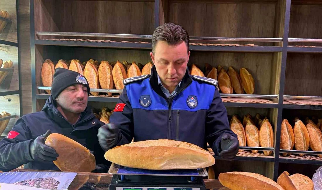 Bayburt’ta fırınlara hijyen ve gramaj denetimi Bayburt’ta halk sağlığını korumak ve tüketici haklarını güvence altına almak