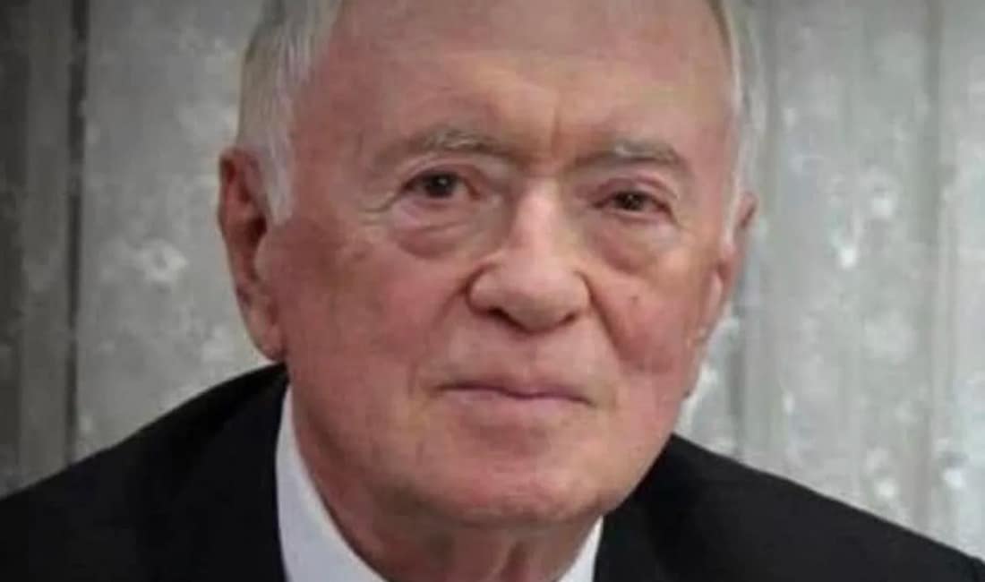 Zonguldak eski belediye başkanı Yüksel Aytaç vefat etti Zonguldak Belediyesi eski başkanlarından İnşaat Mühendisi Yüksel Aytaç, 89 yaşında