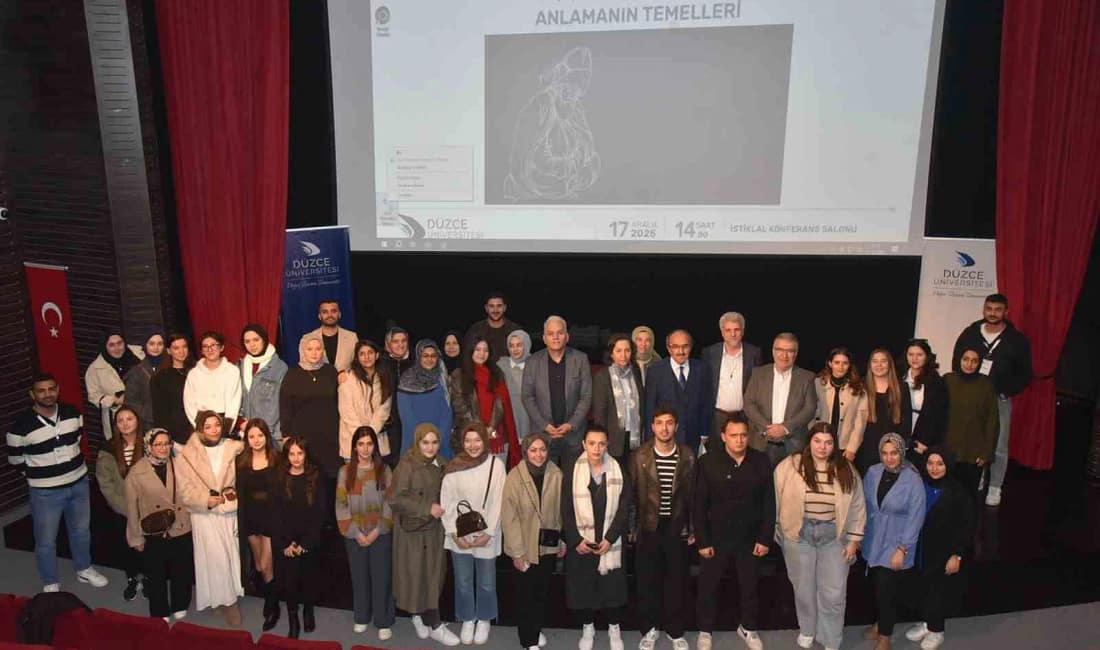 Düzce Üniversitesi’nde Mevlana’yı anlamak konuşuldu Düzce Üniversitesi’nde düzenlenen programda Mevlana Celaleddin-i Rumi’nin hayatı, düşünce dünyası