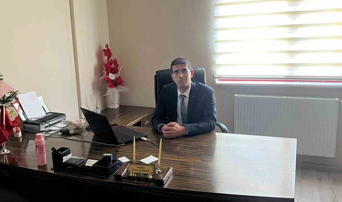 Dr Levent Şimşek Narman Devlet Hastanesi başhekimi oldu Köprüköy Devlet Hastanesinde görev yapan Dr. Levent Şimşek’in Narman Devlet