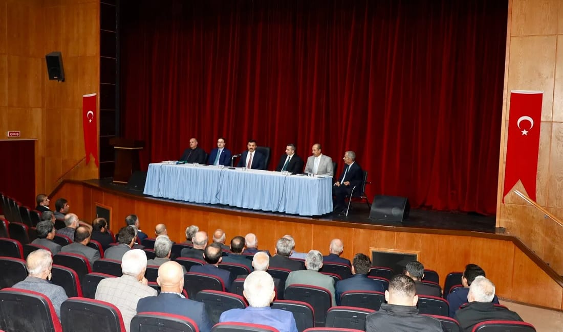 Recep içme suyu grubu için geniş katılımlı toplantı yapıldı Kahta Sincik ve Samsat ilçelerine bağlı köylerde içme suyu hizmetlerinin