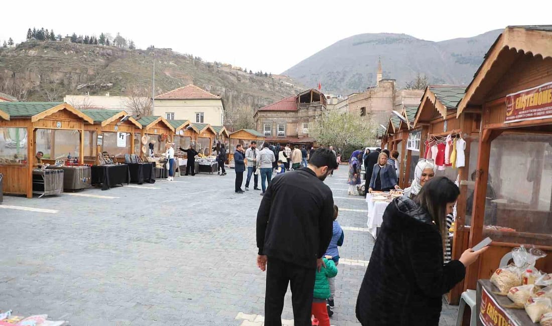 Maharetli Eller Kadın Üretici Pazarı 21 Aralık’ta kuruluyor Talas Belediyesi’nin kadın girişimcilere destek amacıyla hayata geçirdiği Maharetli Eller