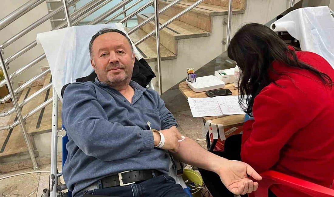 Alaplı’da kan bağışı etkinliğine yoğun katılım Zonguldak’ın Alaplı ilçesinde Kaymakam Selçuk Köksal öncülüğünde Türk Kızılayı tarafından