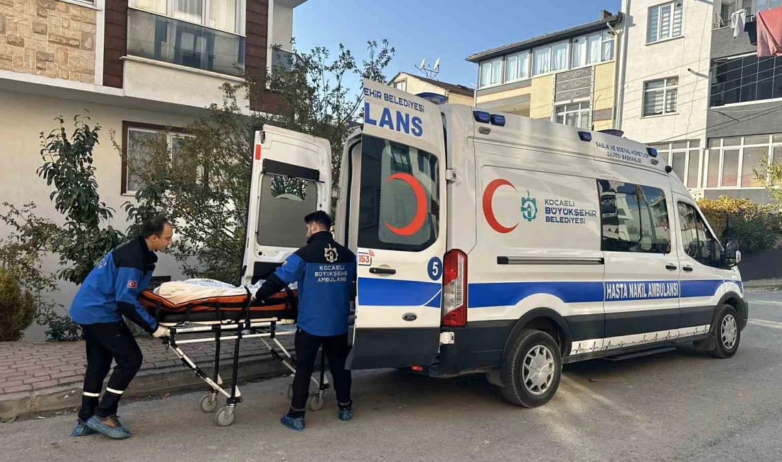 Kocaeli’de 2025’te 46 bin vatandaşa ambulans desteği Kocaeli Büyükşehir Belediyesi, 2025 yılında sağlık kuruluşlarına ulaşmakta zorlanan 46