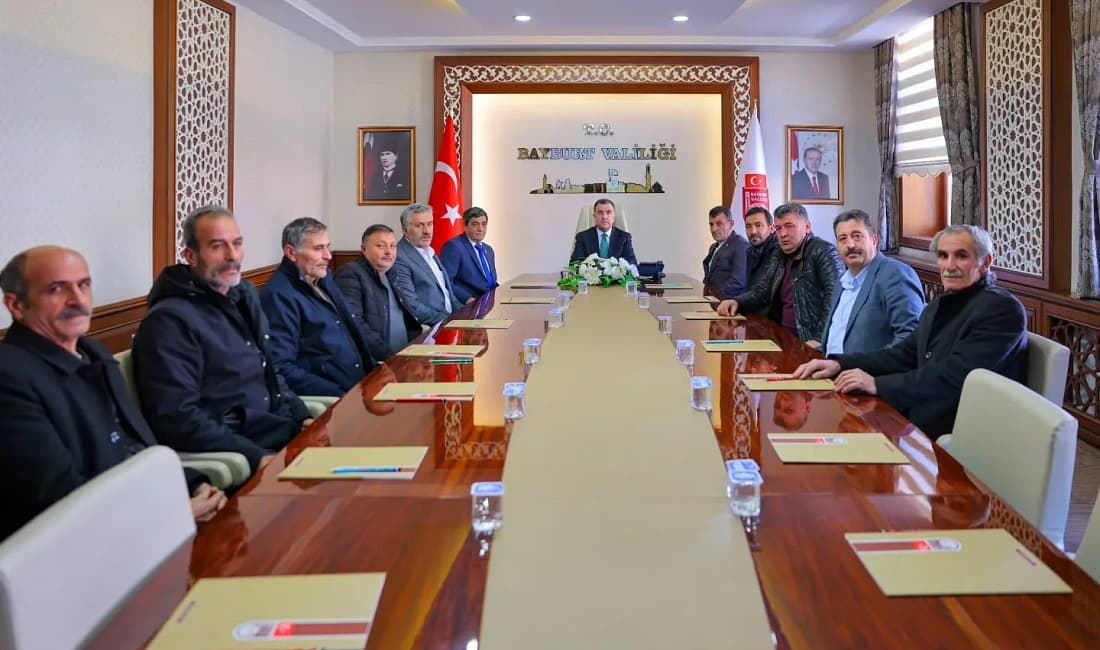 Bayburt’ta tarımsal sulama altyapısı masaya yatırıldı Bayburt’ta çiftçilerin artan su ihtiyacı ve tarımsal sulama altyapısının güçlendirilmesi,