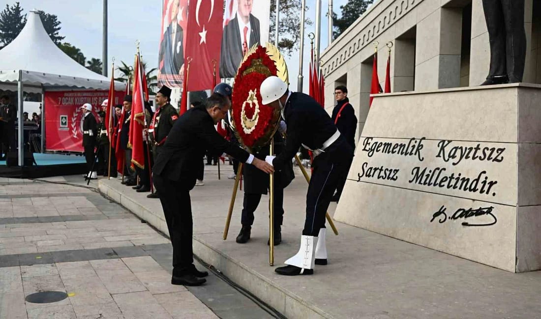 Osmaniye’nin kurtuluşunun 104’üncü yılı törenlerle kutlandı Osmaniye’nin düşman işgalinden kurtuluşunun 104’üncü yıl dönümü törenlerle kutlanırken, Jandarma