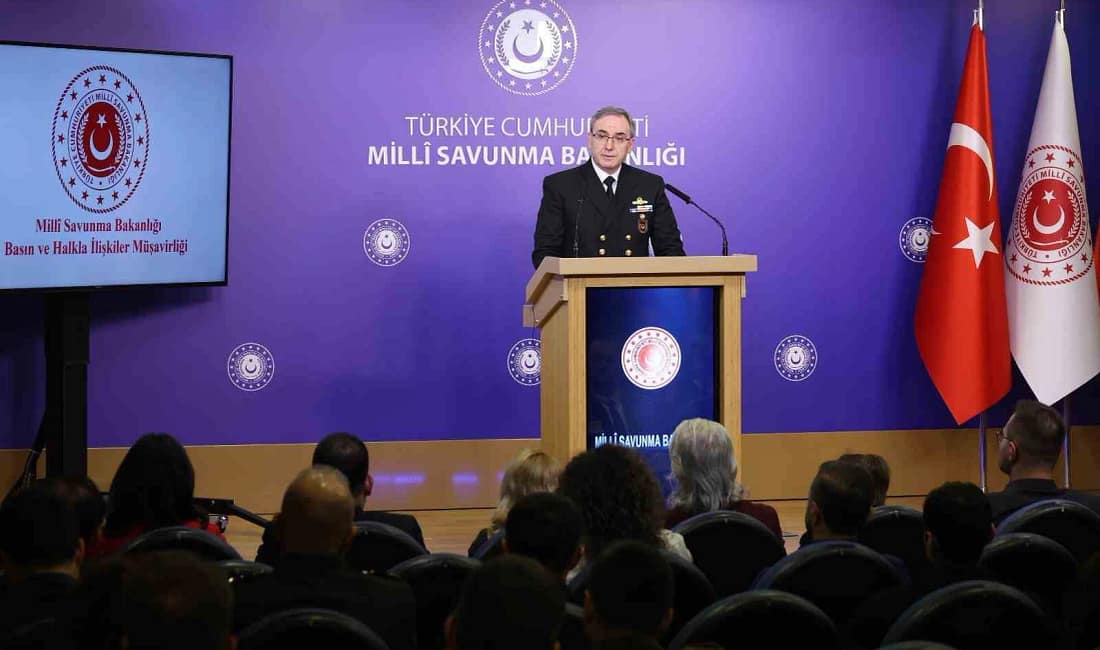 MSB Somali’de görev gücünü güçlendirdiğini açıkladı Milli Savunma Bakanlığı Somali’deki Hava Unsur Komutanlığına yeni görevlendirmeler yapıldığını