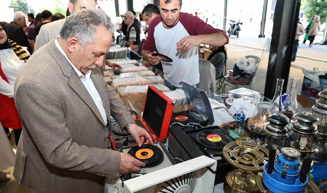 Talas Antika Pazarı bu pazar yeniden kuruluyor Kayseri’de her ayın ikinci pazarı nostalji tutkunlarını buluşturan Talas Antika