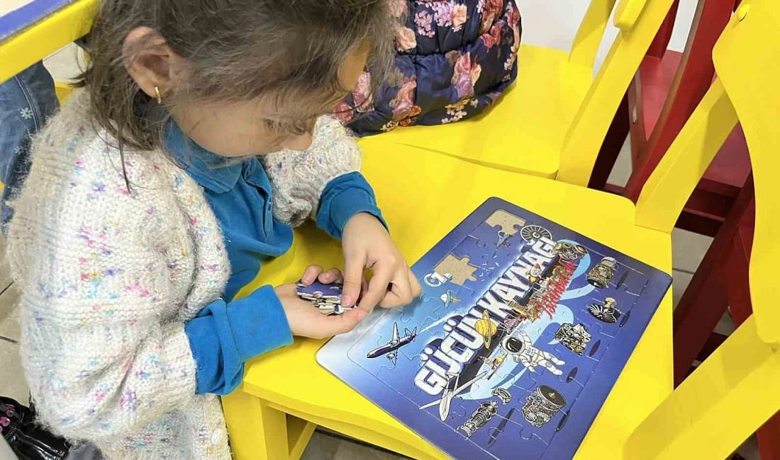 TEI deprem bölgesinde üçüncü zekâ atölyesini açtı TEI 6 Şubat depremlerinin yıl dönümünde Adıyaman’daki 100. Yıl İlkokulu’nda