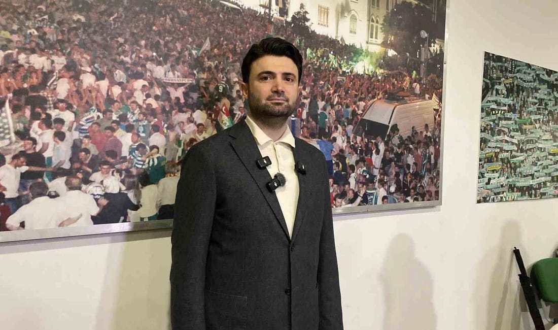Bursaspor borç yükünden kurtuldu: Ali Ay, 700 milyon TL’den vazgeçti Bursaspor Başkanı Enes Çelik, mali kongre öncesi kulübün güncel borç
