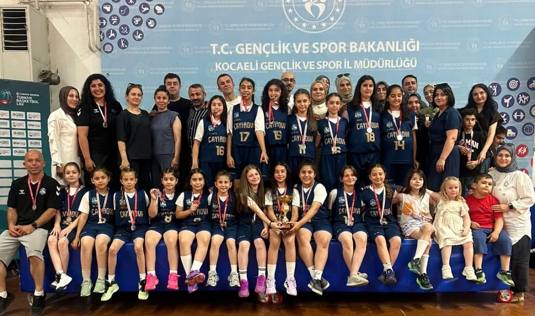 Çayırova’nın genç sporcularından atletizm ve basketbolda başarı yağmuru Çayırova Belediyesi Eğitim Spor Kulübü sporcuları atletizm ve basketbol branşlarında