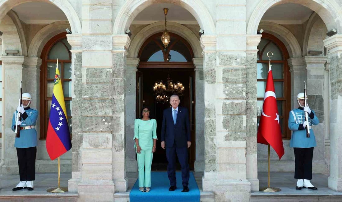 Cumhurbaşkanı Erdoğan, Venezuela Cumhurbaşkanı Vekili Rodriuez ile görüştü Cumhurbaşkanı Recep Tayyip Erdoğan, Venezuela Cumhurbaşkanı Vekili Delcy Rodriguez ile
