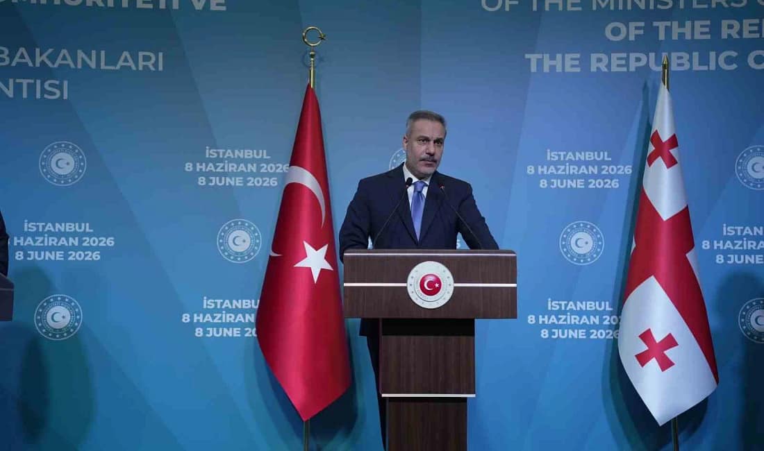 Dışişleri Bakanı Hakan Fidan: “Karadeniz’de seyrüsefer emniyetinin savaşın yaygınlaşmasından dolayı giderek azalmış olması hepimiz için endişe verici” Türkiye-Azerbaycan-Gürcistan Üçlü Dışişleri Bakanları Toplantısında konuşan Dışişleri Bakanı Hakan Fidan,