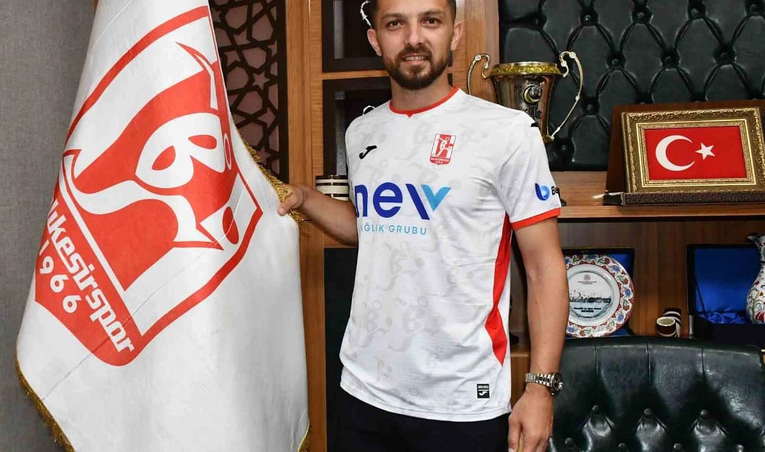 Emre Gemici, Balıkesirspor’da TFF 3. Lig’de şampiyonluk hedefiyle yola çıkan Balıkesirspor, transferde ses