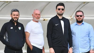 Yeni sezon hazırlıklarını sürdüren Bursaspor’da, akşam antrenmanına yönetim kurulu da