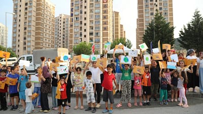 Bursa Büyükşehir Belediyesi, yangın bölgesinde endişe yaşayan ve yaşam alanlarından