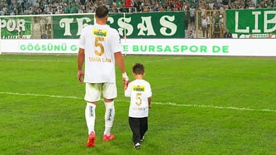 Bursaspor formasıyla kupa kaldırma hayalini gerçekleştiren tecrübeli savunmacı Taha Can