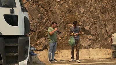 Gürsu’da yaşanan yangın faciasında çok sayıda gönüllü, alevlere karşı canları