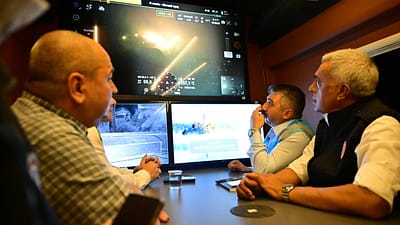 Bursa’nın Kestel, Gürsu, Orhaneli ve Harmancık ilçelerinde çıkan yangınlarda yüzlerce