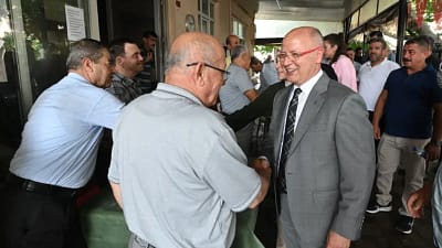 AK Parti Bursa İl Başkanlığı, milletvekilleri ve belediye başkanlarıyla birlikte