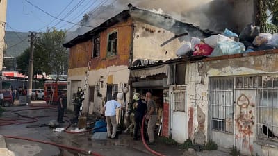 Bursa'da bir müstakil evde çıkan yangın, kısa sürede tüm evi
