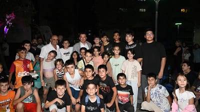 Osmangazi Belediyesi’nin yaz akşamlarını renklendiren “Osmangazi’de Yaz Etkinliği” programı, Güneştepe