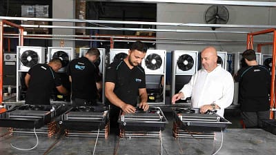 Halil Sevük’ün liderliğindeki Uludağ Klima, atıl durumdaki pano soğutucuları yenileyerek